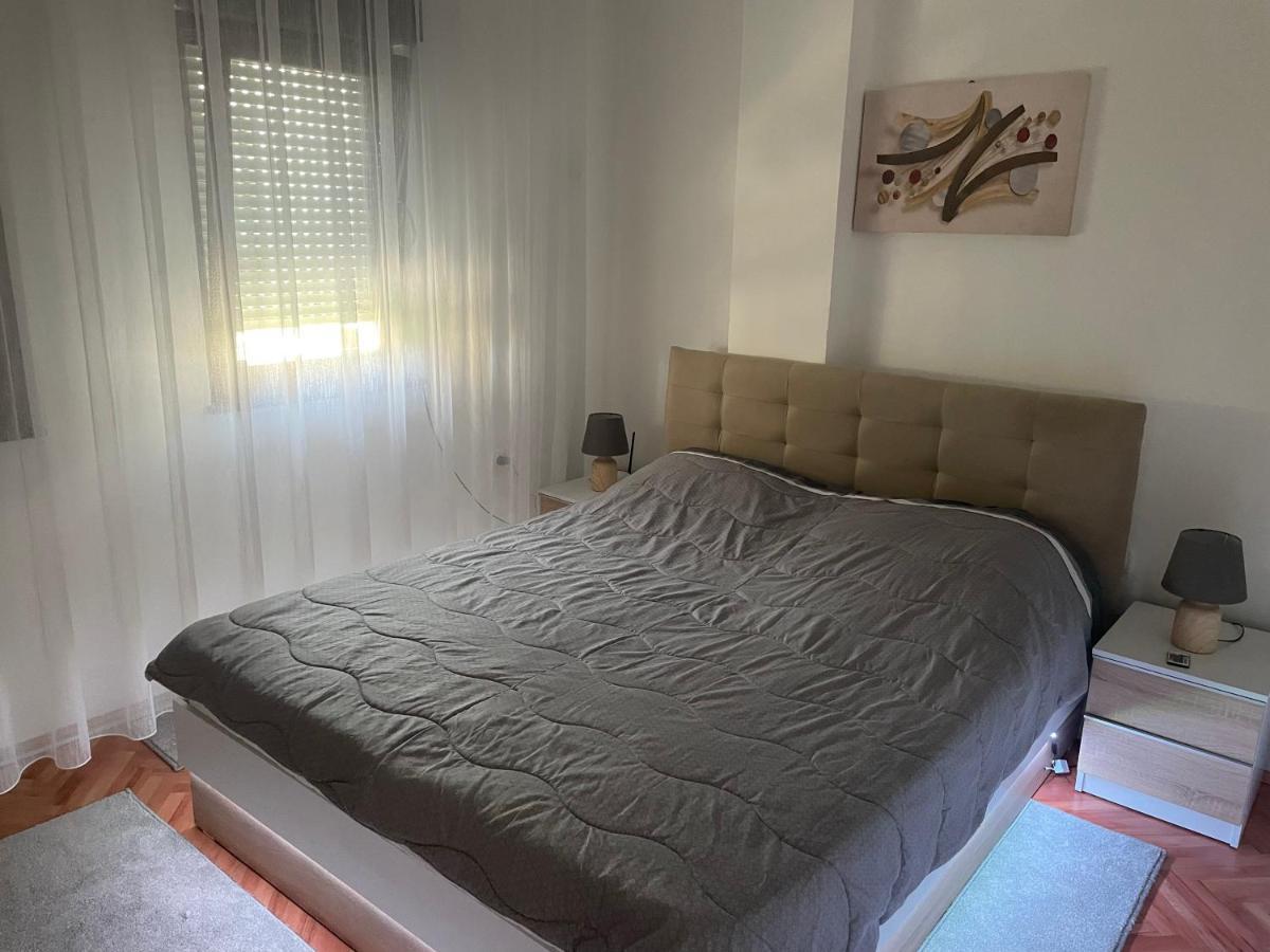 Modern Reality Lägenhet Kumanovo Exteriör bild